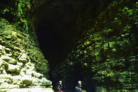 Di dunia hanya tiga negara yang memiliki wisata cave tubing, yaitu New Zealand, Mexico, dan Indonesia dengan Gunung Kidulnya