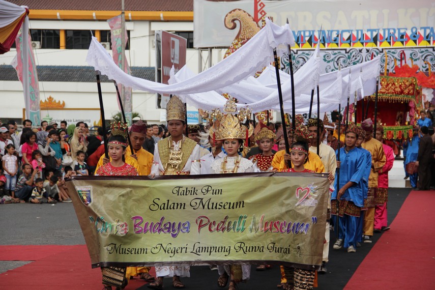 Salah satu utusan kebudayaan dari wilayah yang ada di Lampung