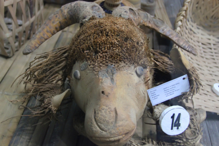 Kepala domba yang terbuat dari bambu menjadi koleksi yang sangat unik di Museum Etnobotani