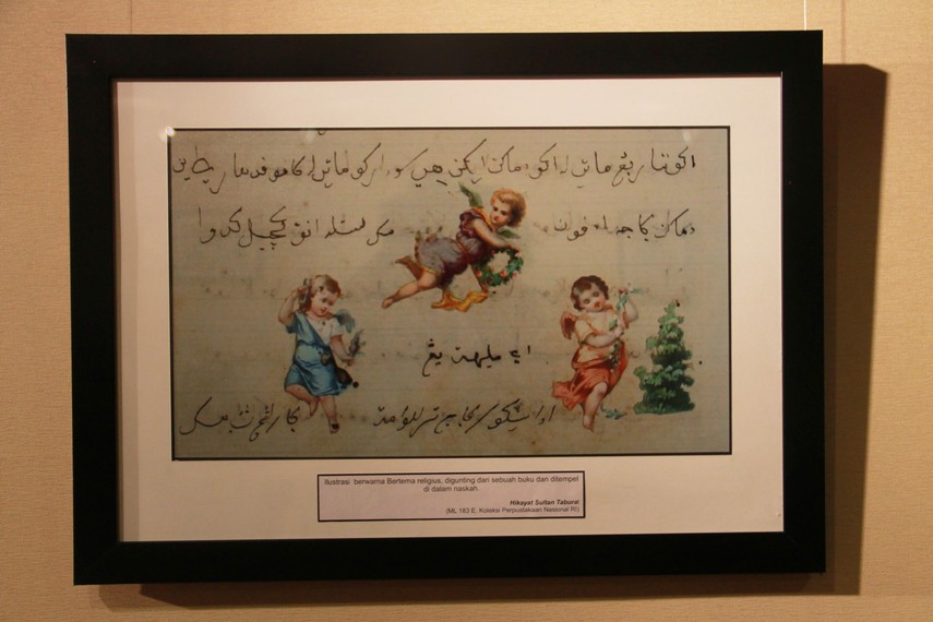Guntingan buku yang ditempelkan oleh Muhammad Bakir di salah satu karyanya