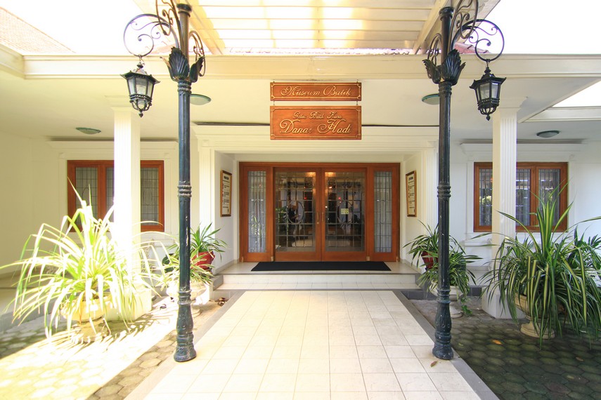 Diresmikan pada 20 Oktober 2000, Museum Batik Danar Hadi menyimpan keragaman dan sejarah panjang perkembangan batik