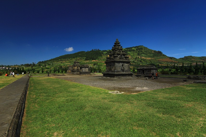 Kompleks Candi Arjuna, Kompleks Candi Terbesar di Dieng - Indonesia Kaya