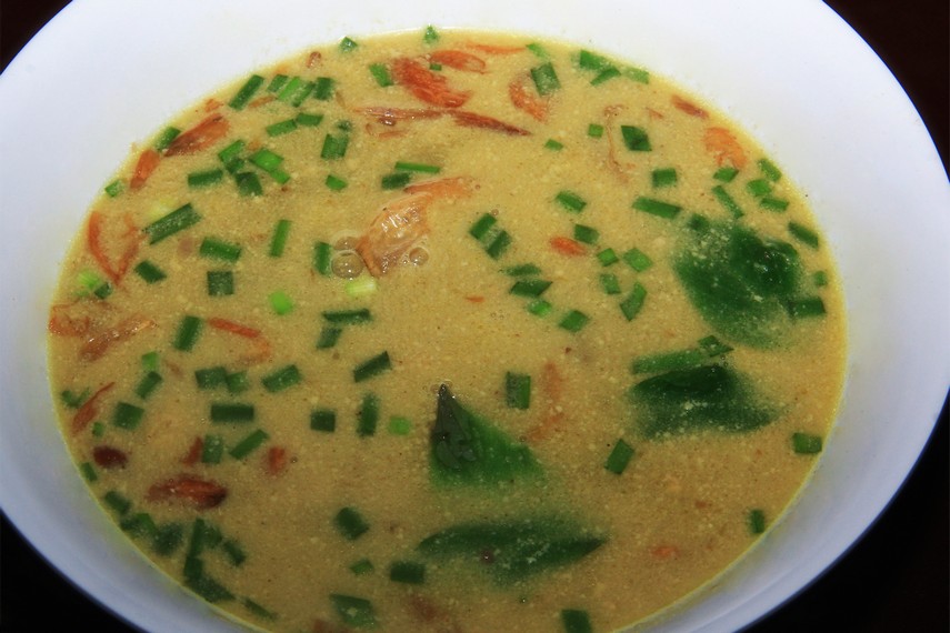 Empal gentong menjadi salah satu makanan khas masyarakat  Kota Cirebon