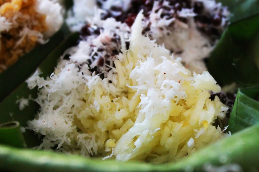 Pada awalnya, tiwul menjadi makanan pokok alternatif pengganti nasi