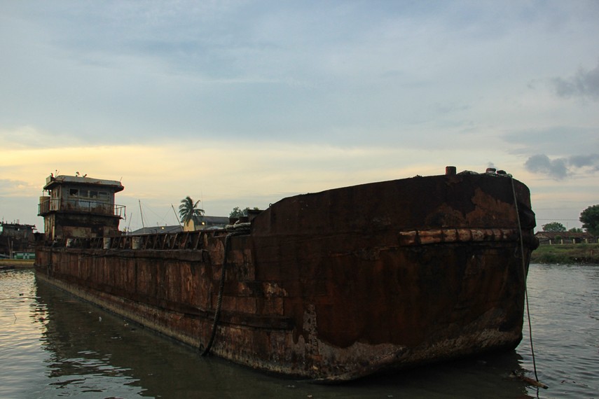 Dahulu Pelabuhan Karangantu merupakan pelabuhan terbesar kedua setelah Pelabuhan Sunda Kelapa di Jayakarta