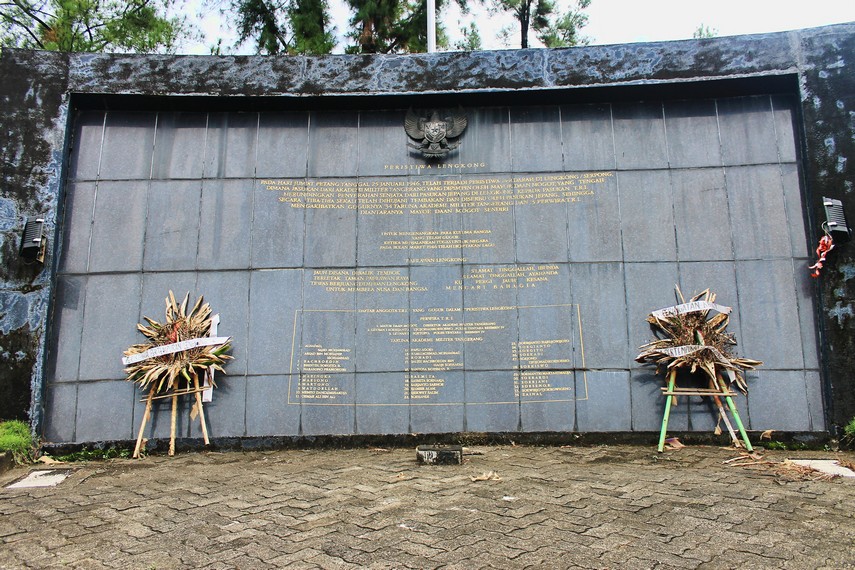 Monumen ini selalu dijadikan tempat peringatan pertempuran Lengkong, setiap tanggal 25 Januari