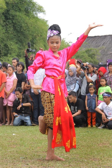 Tari Mojang Jaipong sudah menjadi identitas bagi masyarakat Sunda
