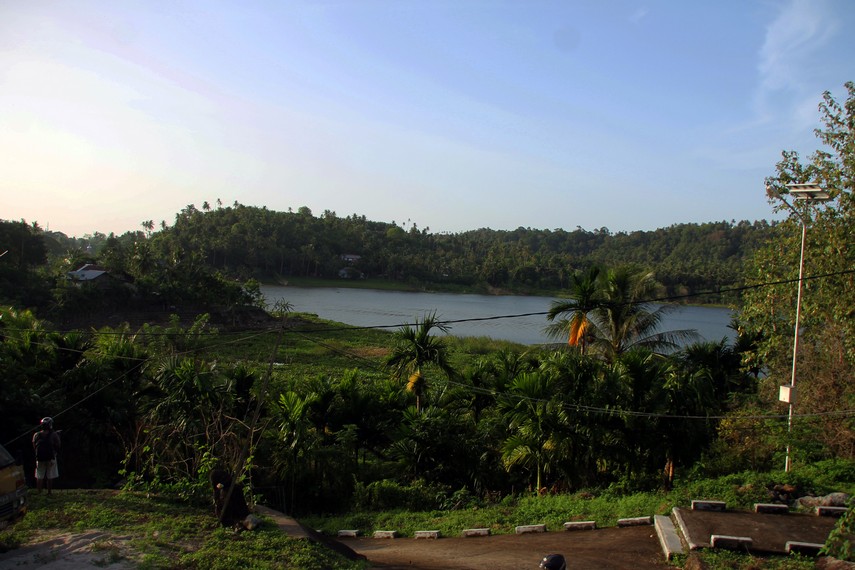 Aneuk Laot dari atas PDAM Sabang, danau ini menjadi sumber air utama masyarakat Weh