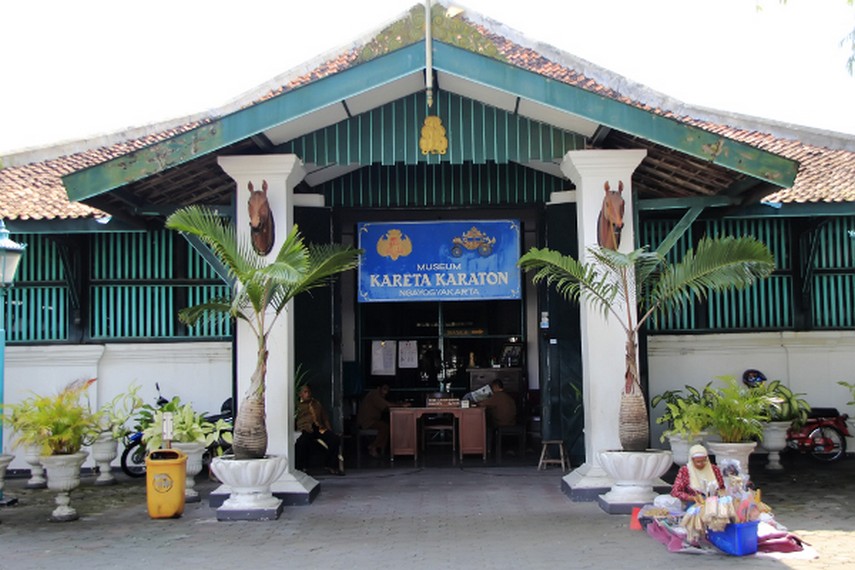 Halaman depan Museum Kereta Keraton Yogyakarta yang letaknya tidak jauh dari Keraton