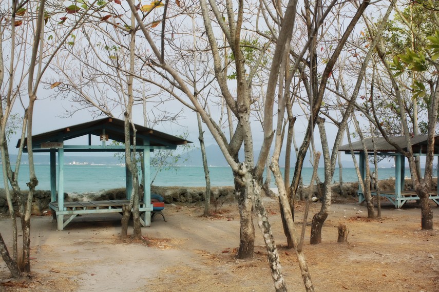 Pantai Duta Wisata terletak di Jln. Laksamana R.E. Martadinata, Lampung