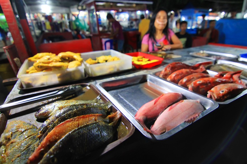 Ikan-ikan segar dapat menjadi pilihan menu makan malam di Art Market