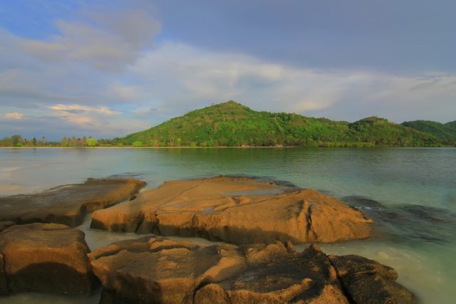 Gili Kedis, Pulau Mungil nan Eksotis di Lombok Barat