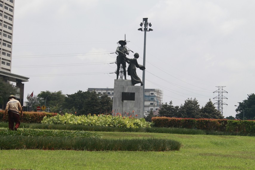 Patung Pahlawan (Tugu Tani) di sekitar Kawasan Monas