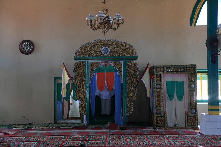 Mimbar Masjid yang berumur ratusan tahun