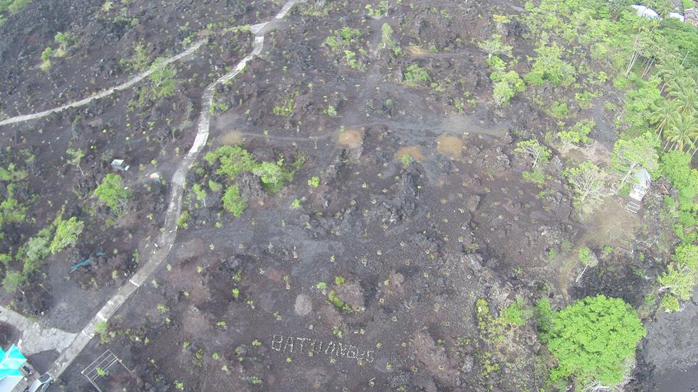 Obyek wisata Batu Angus dilihat dari udara