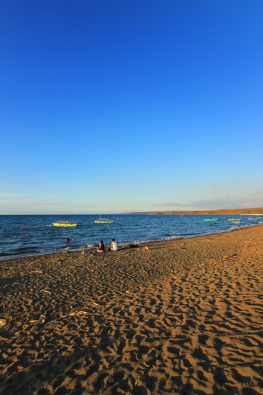 Pantai Saliper Ate merupakan pantainya masyarakat Sumbawa Besar