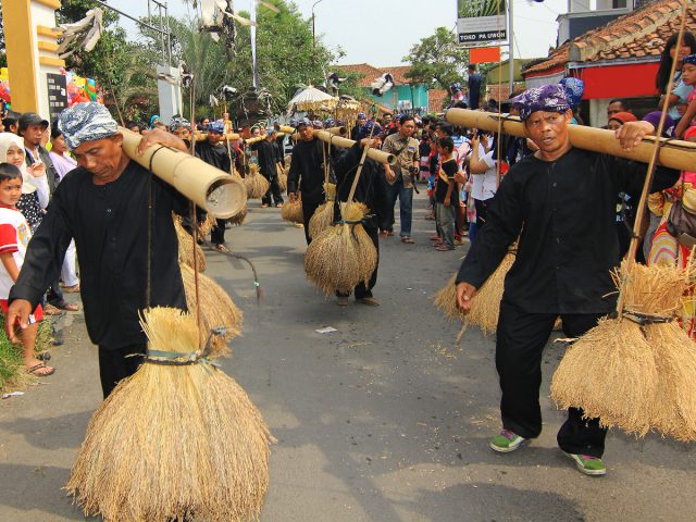 Rengkong, Kesenian Tradisional yang Lahir dari Budaya Agraris