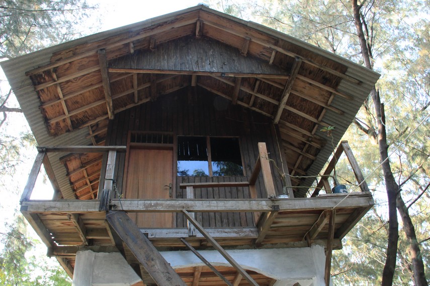 Rumah yang dijadikan tempat penginapan di Pulau Gusung Pandan
