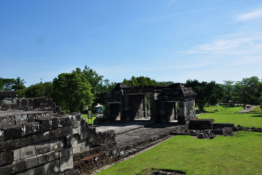 Situs purbakala ini diyakini sebagai situs pemukiman masa klasik terbesar di Pulau Jawa