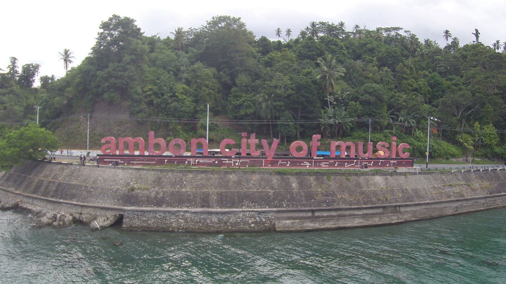 Tulisan Ambon city of the Music