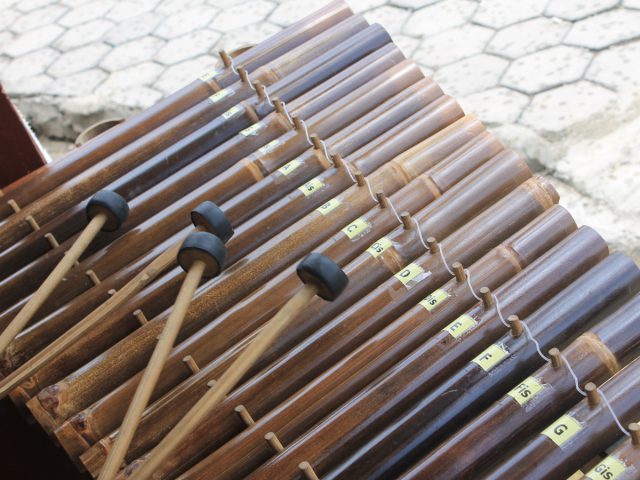 Calung: Merdunya Ketukan Bambu dari Tanah Sunda