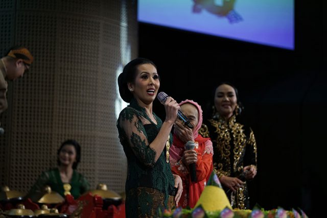 Melodi Empat Penjuru oleh Dewi Gita, Laila Sari dan Gamelan Irama Kesatria, Sabtu 14 Oktober 2017 Pukul 15:00