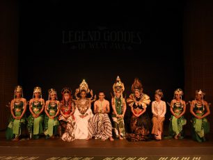 Dewi Legenda Jawa Barat oleh JP ART, Minggu 18 Maret 2018 Pukul : 15.00