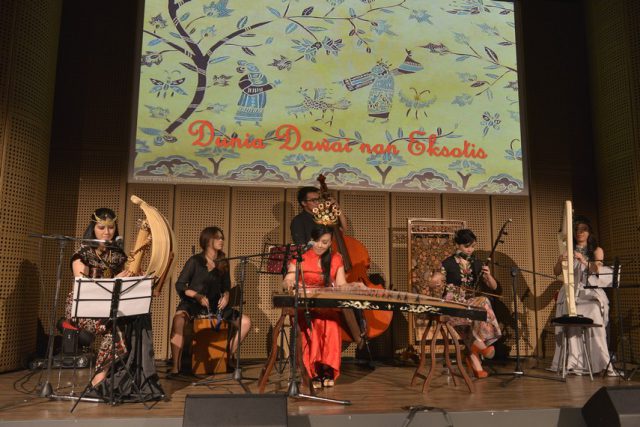 Dunia Dawai Nan Eksotis Oleh Svarabuana & Nanfeng Nusantara, Sabtu 21 Februari 2015 Pukul : 15.00