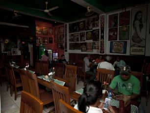 Atmosfir Maluku di Kafe Sibu-Sibu