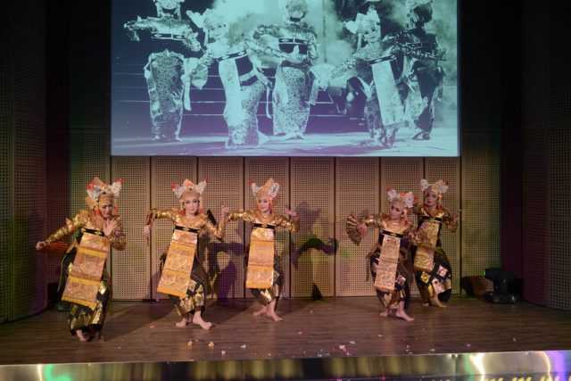 Legenda Legong Oleh Bengkel Tari AyuBulan, Sabtu 31 Mei 2014 Pukul 15:00