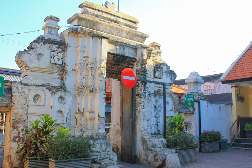 Kompleks makam Sunan Bonang yang berada di Dukuh Kauman, Kelurahan Kutorejo, Tuban
