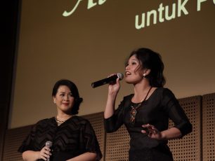 Alunan Untuk Pejuang oleh Dian HP featuring Chandra Satria, Sita Nursanti, Gabriel Harvianto, Christine Tambunan, Sabtu 8 November 2014 Pukul : 15.00