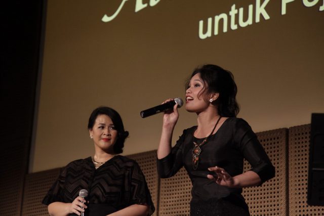 Alunan Untuk Pejuang oleh Dian HP featuring Chandra Satria, Sita Nursanti, Gabriel Harvianto, Christine Tambunan, Sabtu 8 November 2014 Pukul : 15.00