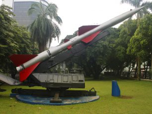 Melihat Kejayaan TNI di Museum Satria Mandala