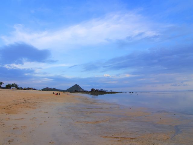Mengabadikan Momen Berharga di Pantai Kuta Lombok