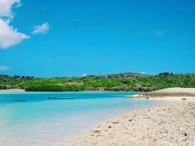 Pantai Oeseli, Keindahan Alam Tersembunyi di Pulau Rote