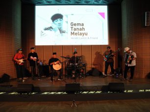 Gema Tanah Melayu oleh Hendri Lamiri and Friend, Minggu 15 Januari 2017 Pukul : 15.00