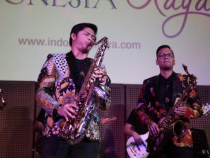 Indonesia dalam Cinta oleh Saxx in the City feat. Georgie Tanasale, Sabtu 5 Mei 2018 Pukul : 15.00