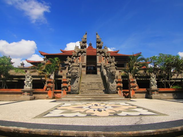 Taman Budaya Bali, Wahana Pentas Seniman Pulau Dewata