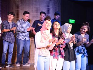 Potret Guruku Musikal Oleh Neo Komunitas Seniman Pelajar Jakarta, Sabtu 8 Oktober 2016 Pukul : 15.00