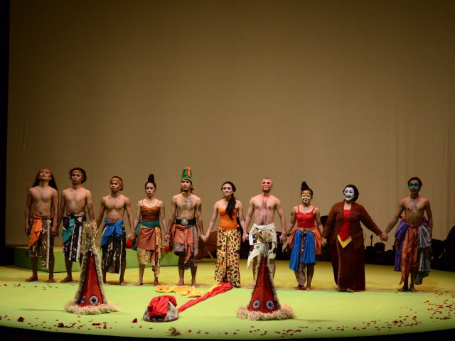 Opera Jawa : Selendang Merah