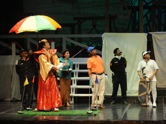 Produksi Teater Koma Ke-146 Opera Kecoa, Potret Masa Lalu Untuk Masa Kini