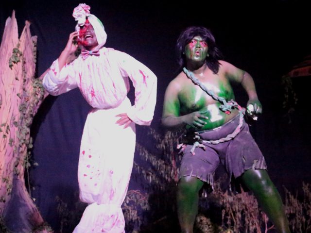 Teater Lingkar Janji Pentaskan “Hantu jadi Artis”