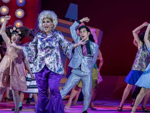 Teater Musikal Nusantara Mempersembahkan Hairspray – The Broadway Musical