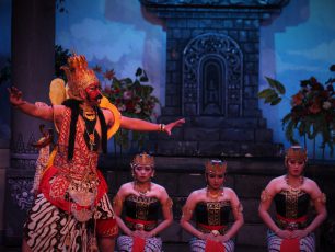 Wayang Orang Bharata Mempersembahkan Lakon Rahwana Gugur