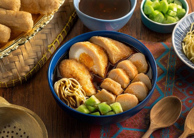 Sejarah Panjang Zaman Sriwijaya di Balik Kelezatan Pempek