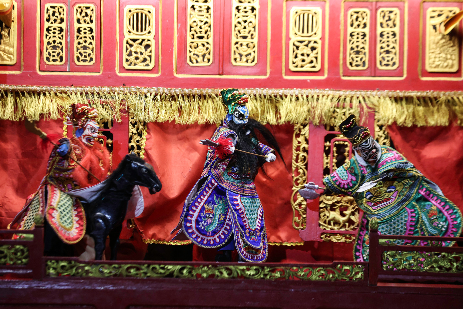 Wayang Potehi_Sie Jin Kwie Ceng Tang-0052-resized-to-1800x1200